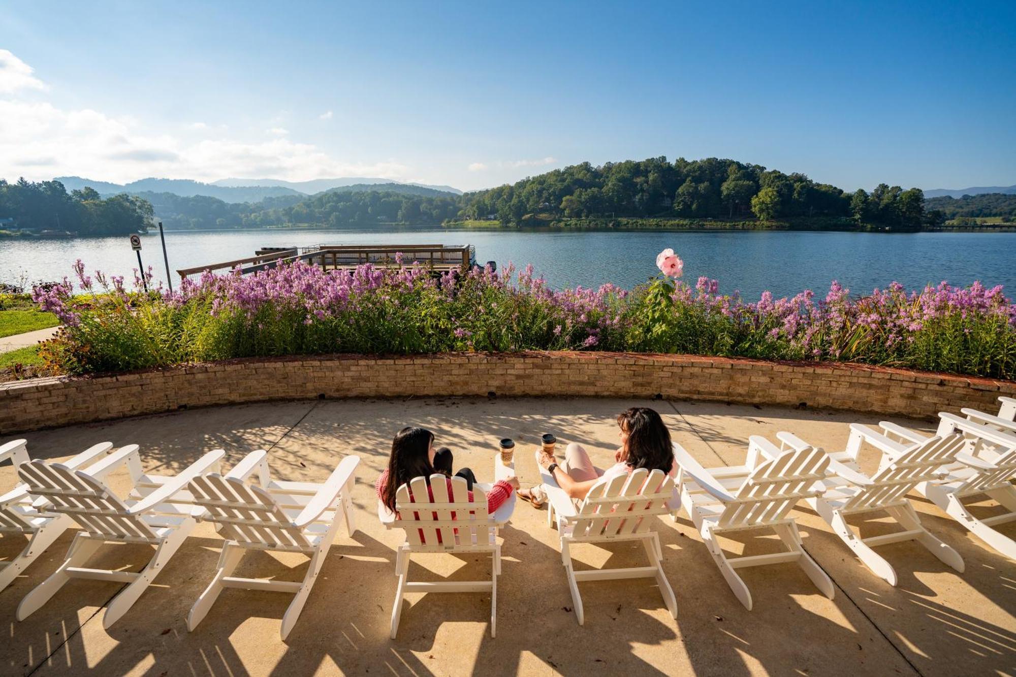English Roses Lake Junaluska Εξωτερικό φωτογραφία